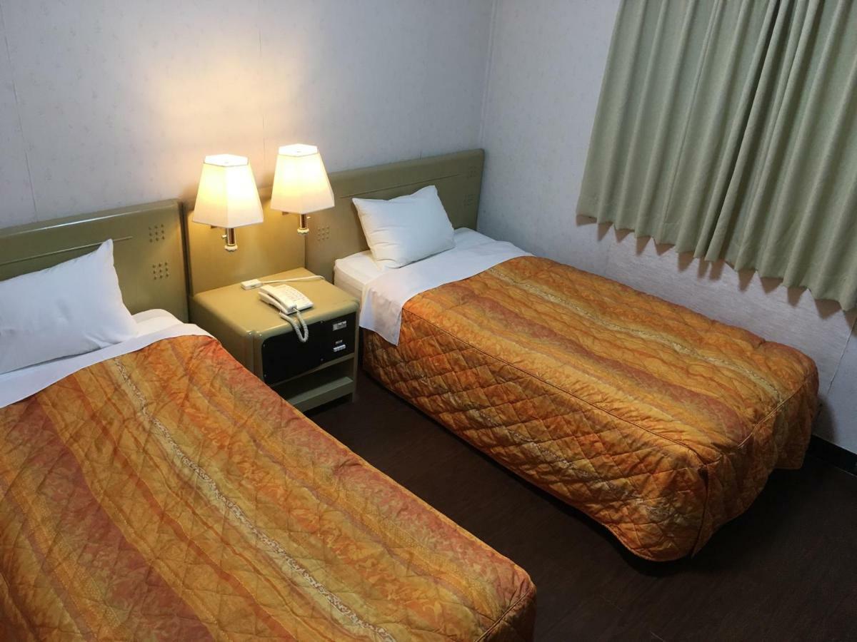 Okinawa Hotel Continental Naha Exterior photo